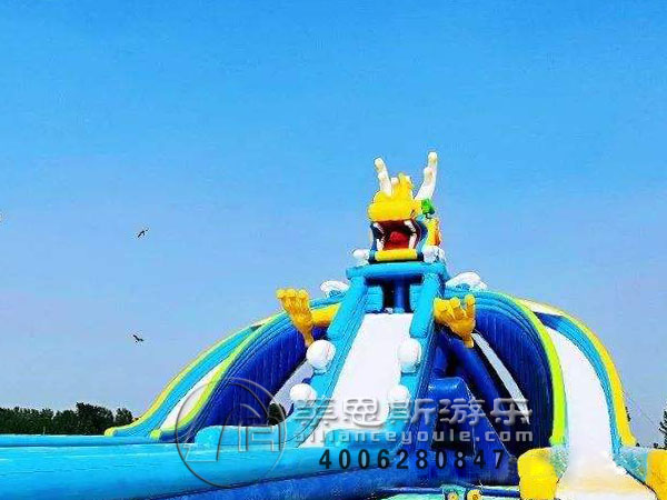 兒童充氣滑梯