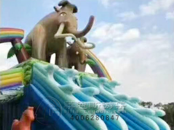氣模滑梯
